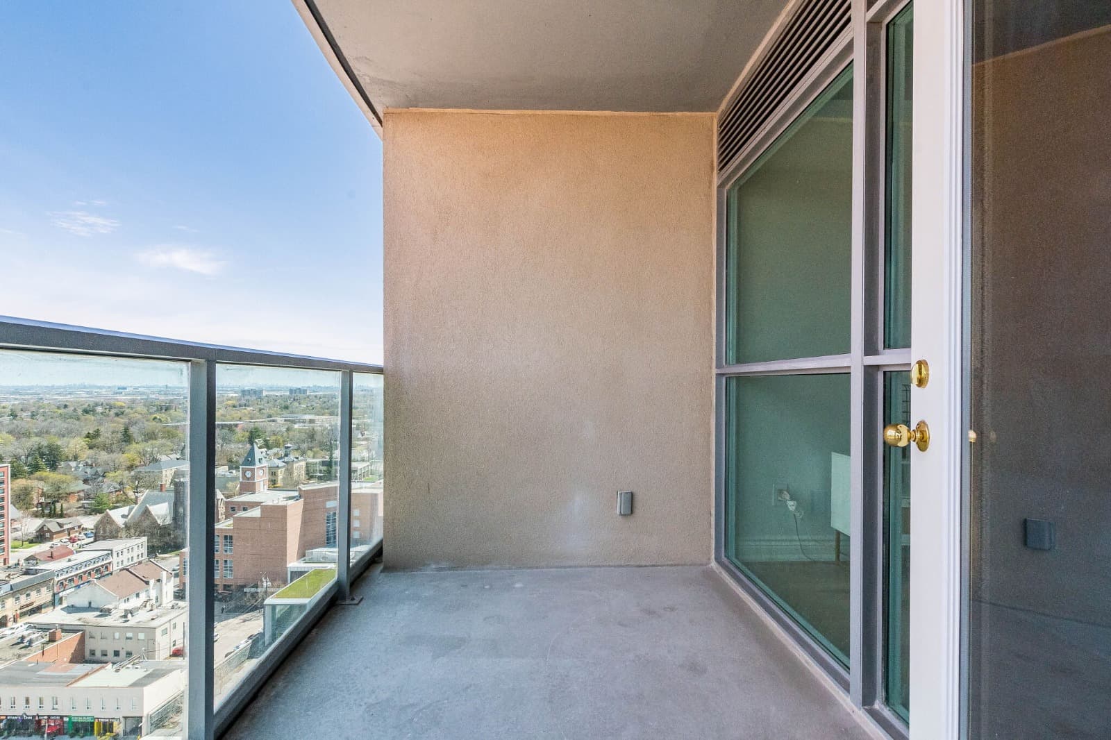 Suite 2203, 9 George Street — photo 9